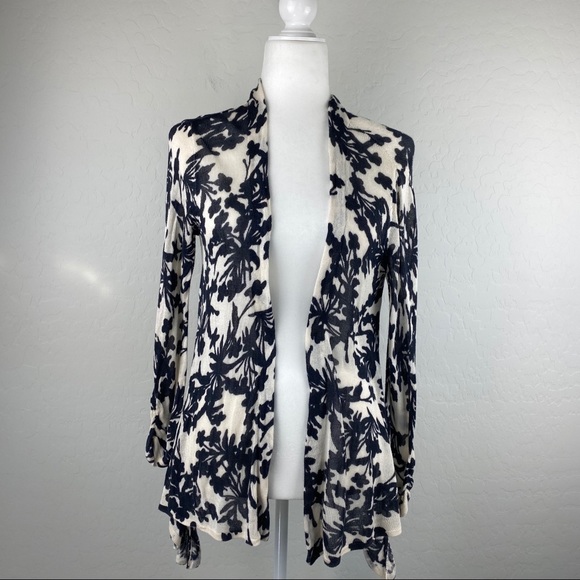 41 Hawthorn Sweaters - 41 Hawthorn black ivory botanical open sweater Lg